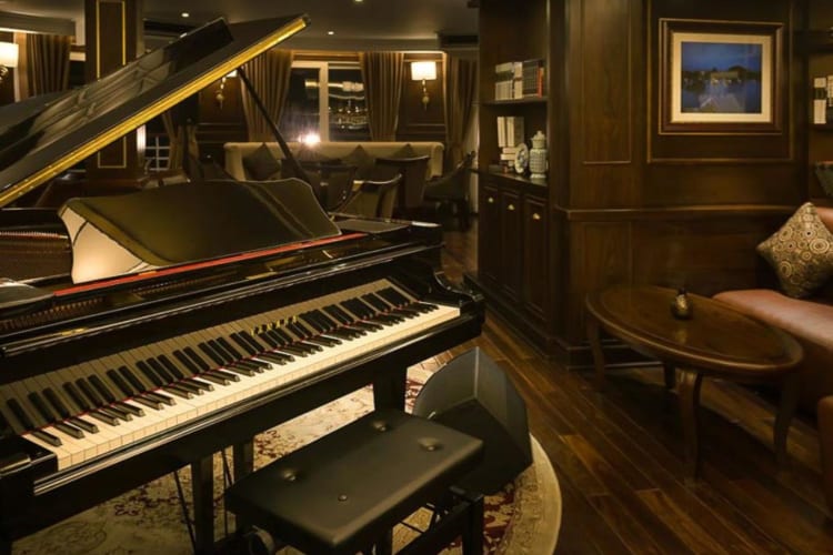 Le Piano Bar